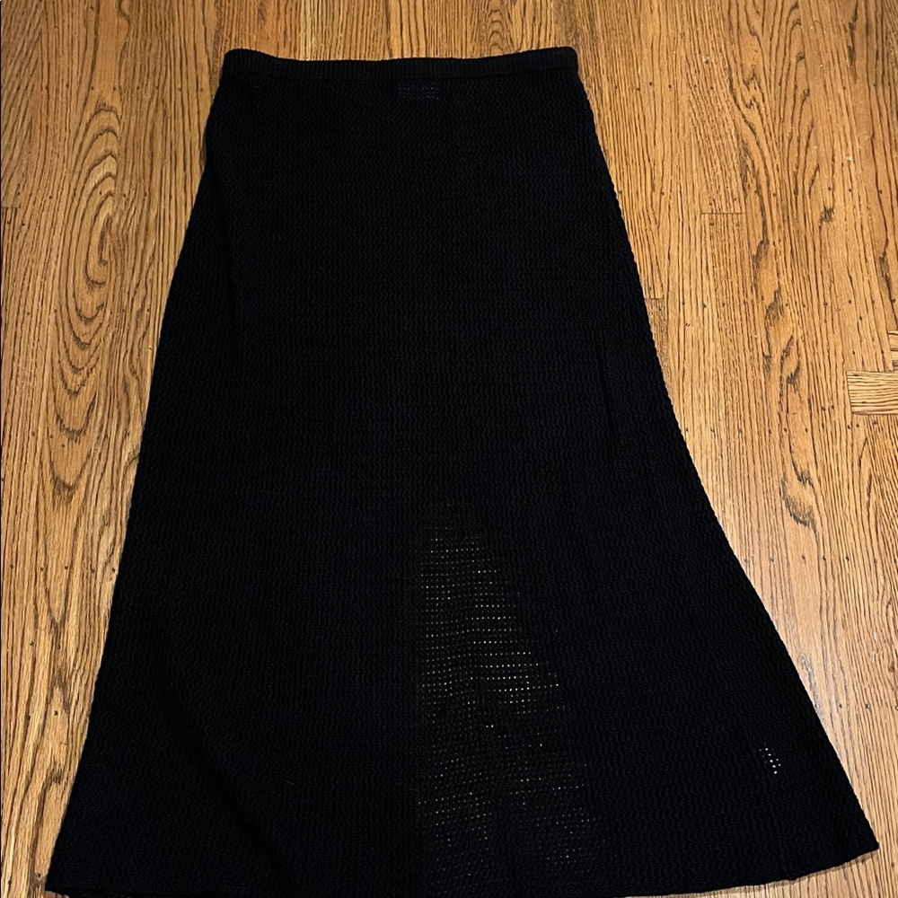 DISSH Elegant Black Maxi Skirt